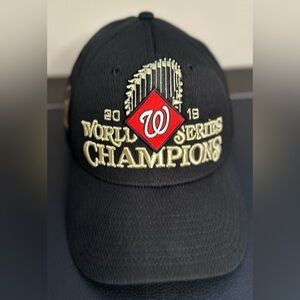 New Era 39Thirty Washington Nationals 2019 World Series Champions fitted cap EUC
